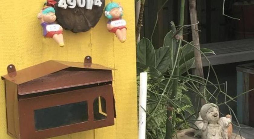 Kamin Bird Hostel Bangkok Exteriör bild