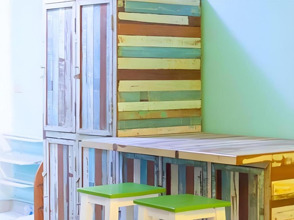 Kamin Bird Hostel Bangkok Exteriör bild
