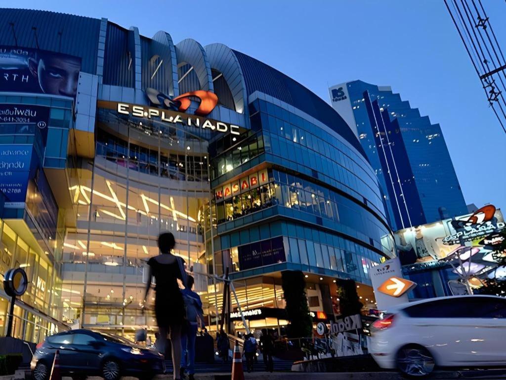 Kamin Bird Hostel Bangkok Exteriör bild